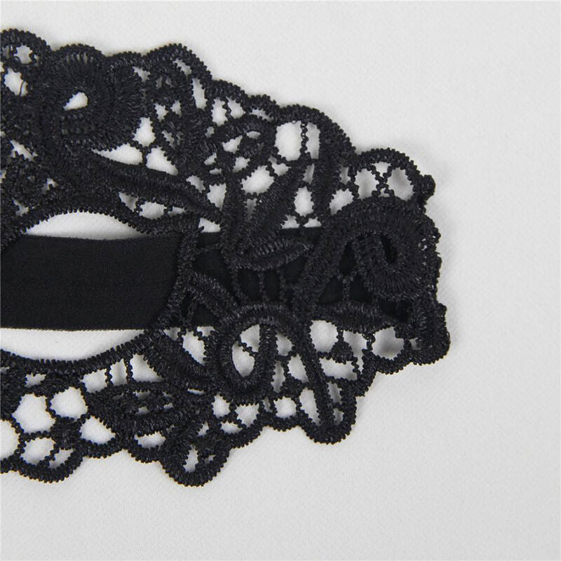 Masque Dentelle Noire Élégance & Douceur Légère