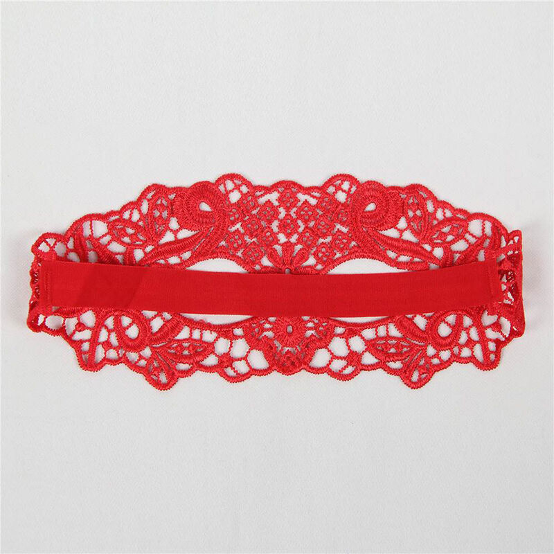 Masque Dentelle Rouge Charme Intense & Finition Délicate